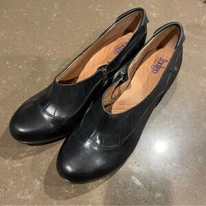 New Black Indigo by Clark Shoes